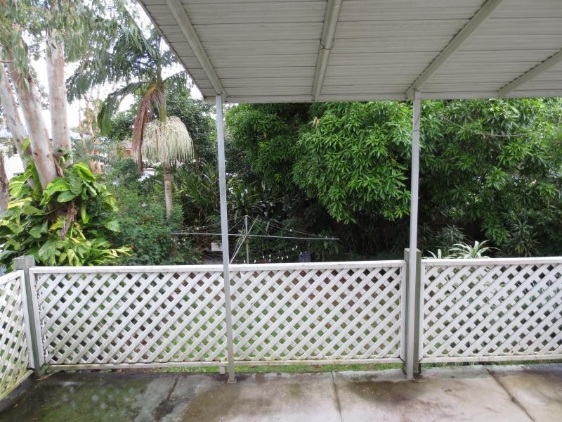 4 Hygieta Street, Noosaville QLD 4566