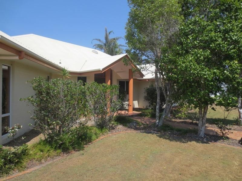 2 Windsurf Place, Noosaville QLD 4566