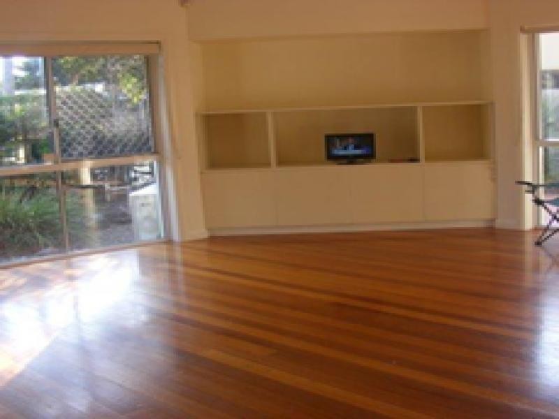 2 Windsurf Place, Noosaville QLD 4566