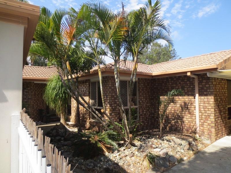 19 Victory Crescent, Sunrise Beach QLD 4567