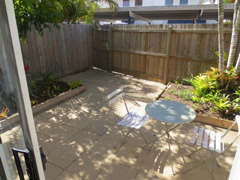 7/5 Barbados Crescent, Noosaville QLD 4566