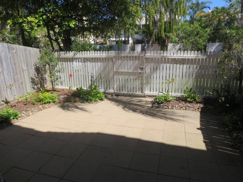 7/5 Barbados Crescent, Noosaville QLD 4566