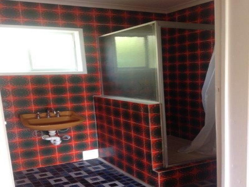 1/4 Hygieta Street, Noosaville QLD 4566