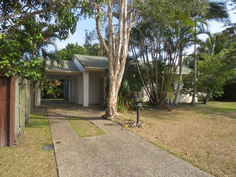 35 Sunset Drive, Noosa Heads QLD 4567