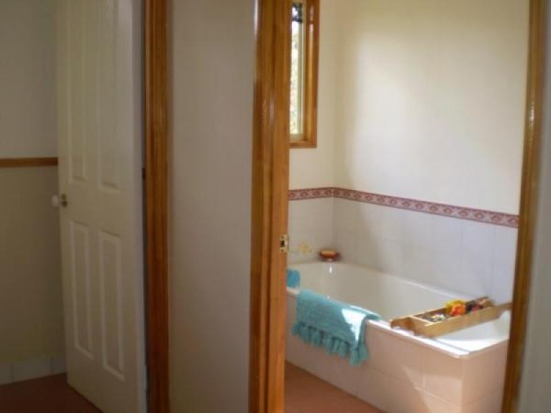 Kensington Grove QLD 4341