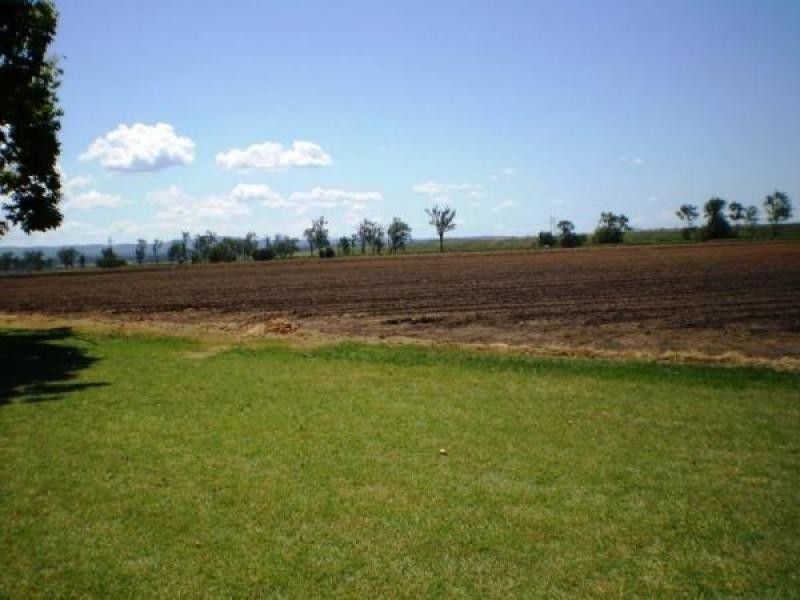 Lake Clarendon QLD 4343