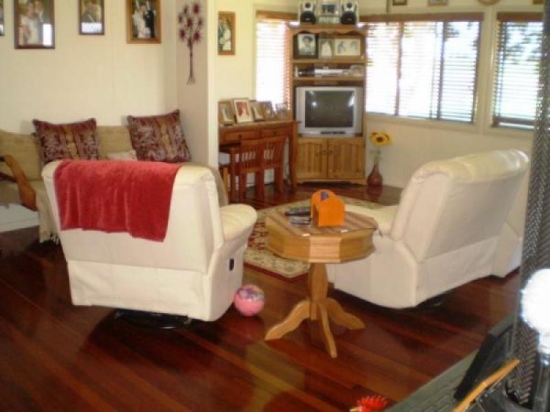Lake Clarendon QLD 4343