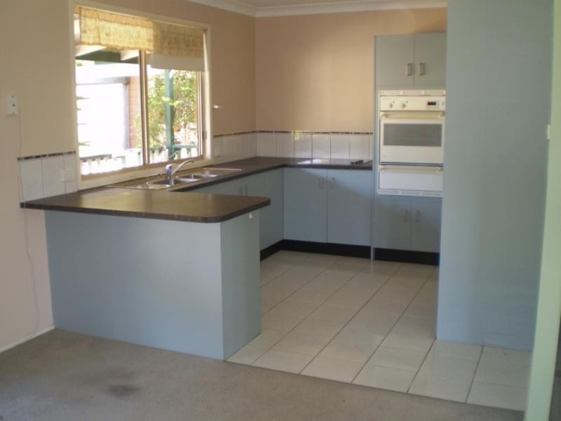 Kensington Grove QLD 4341