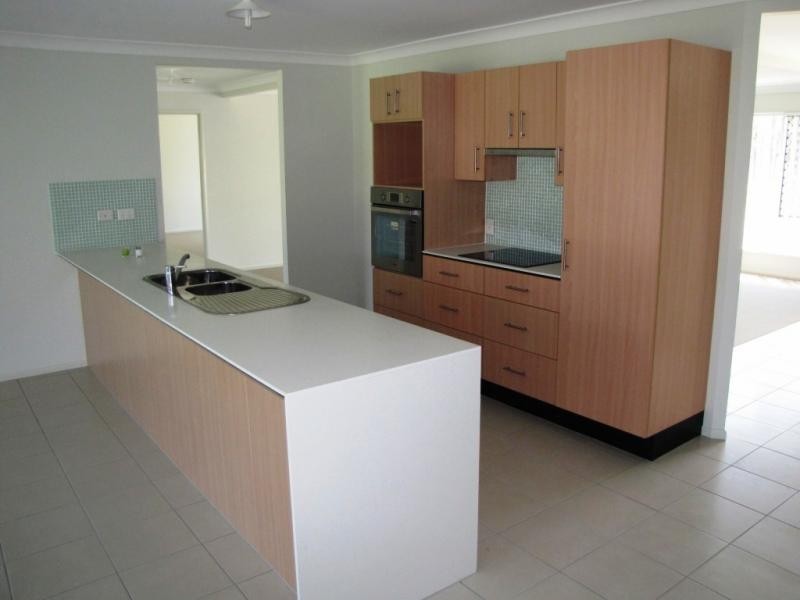 Adare QLD 4343