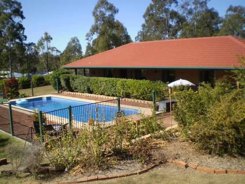 Kensington Grove QLD 4341