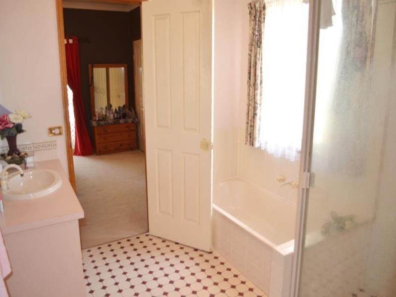 Hatton Vale QLD 4341