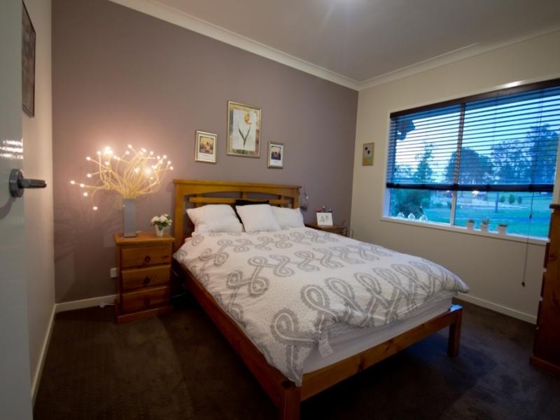 Kensington Grove QLD 4341