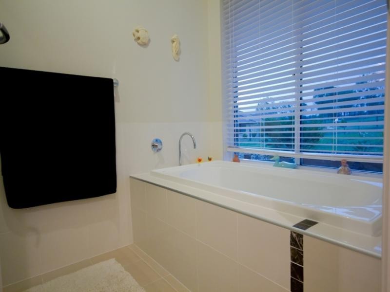 Kensington Grove QLD 4341