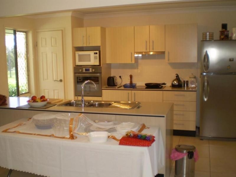 Kensington Grove QLD 4341