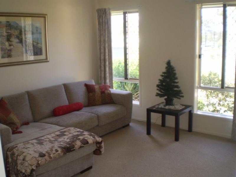 Kensington Grove QLD 4341