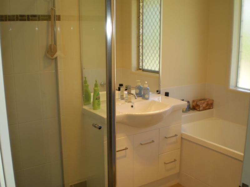 Kensington Grove QLD 4341