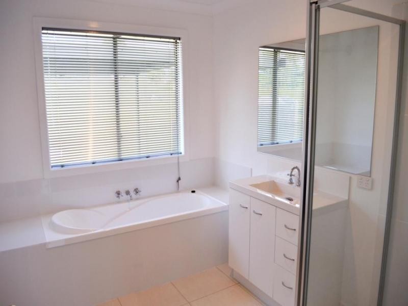 Hatton Vale QLD 4341