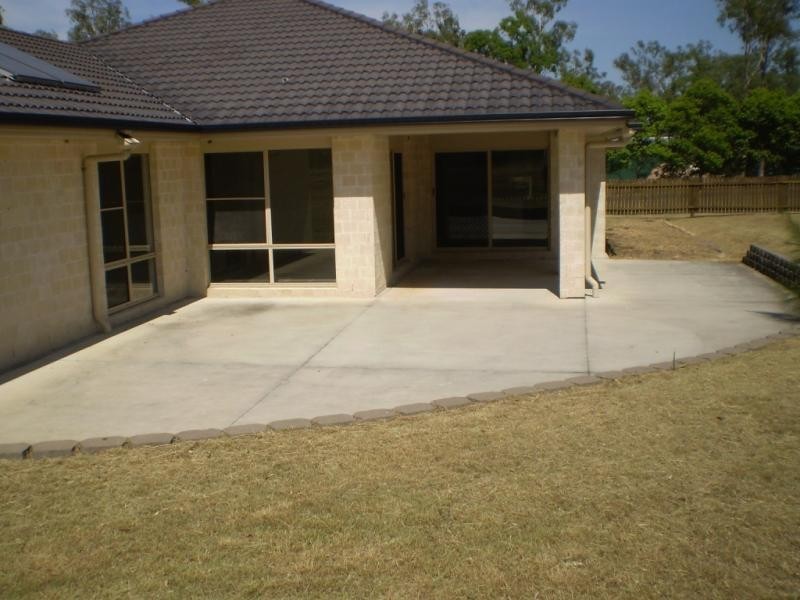 25 Teak Street, Brightview QLD 4311
