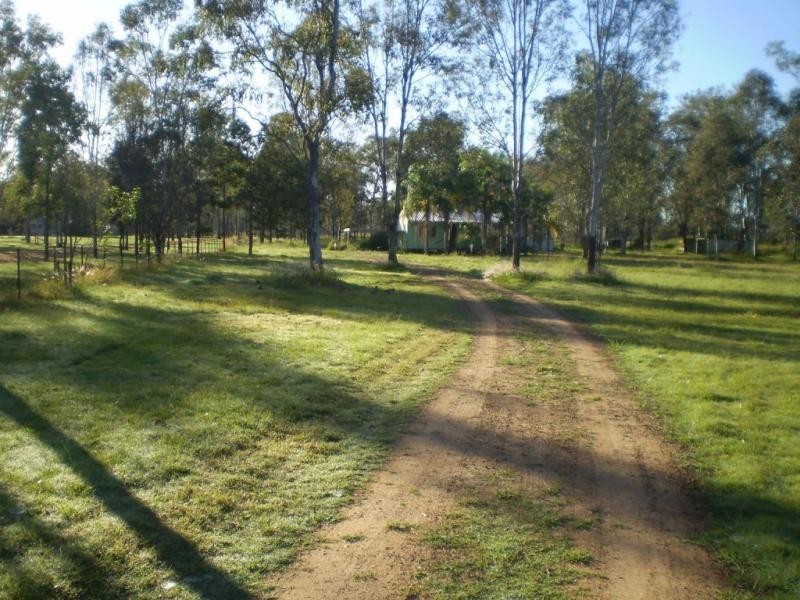 Lockyer Waters QLD 4311