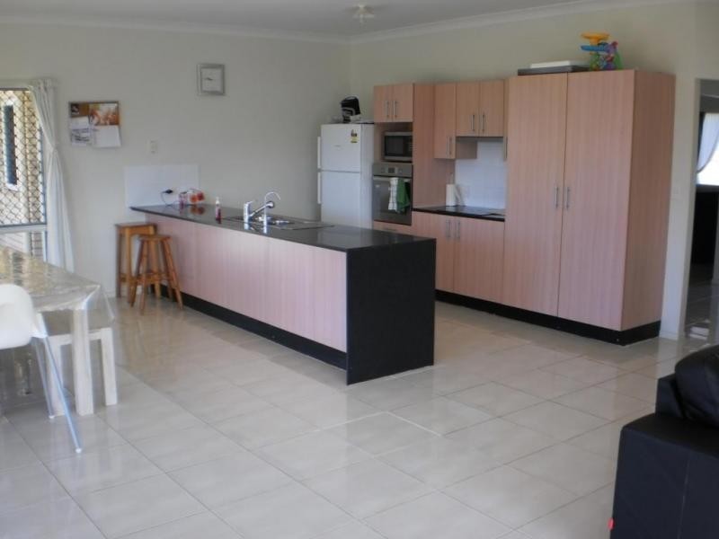Kensington Grove QLD 4341
