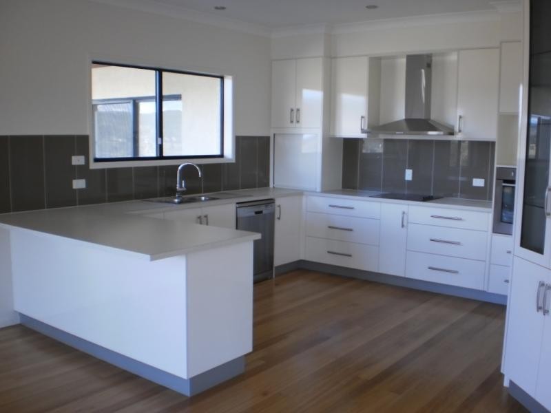 Hatton Vale QLD 4341