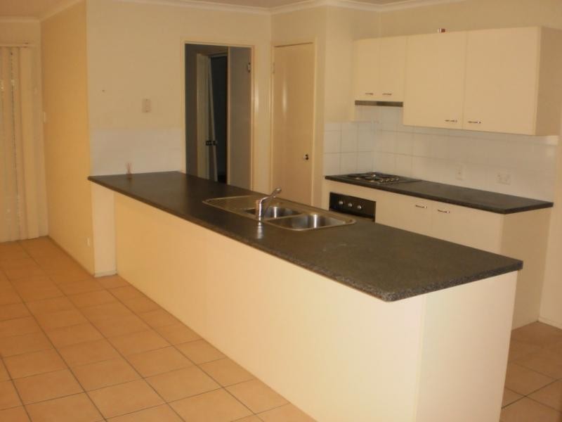 Kensington Grove QLD 4341