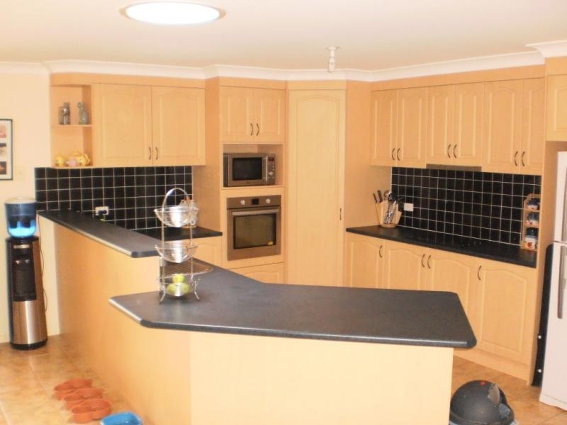 Kensington Grove QLD 4341