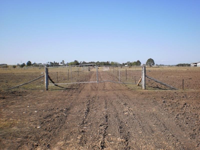 Kentville QLD 4341