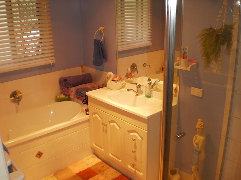 Kensington Grove QLD 4341