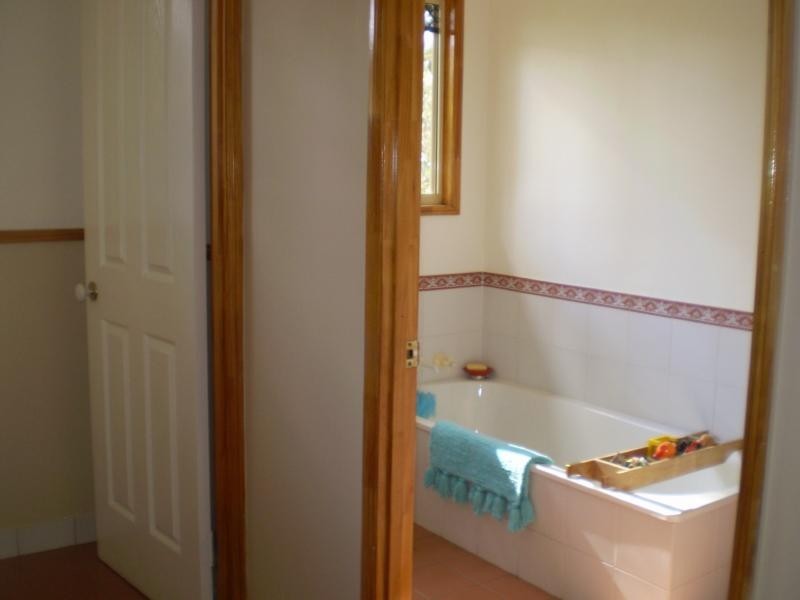 Kensington Grove QLD 4341