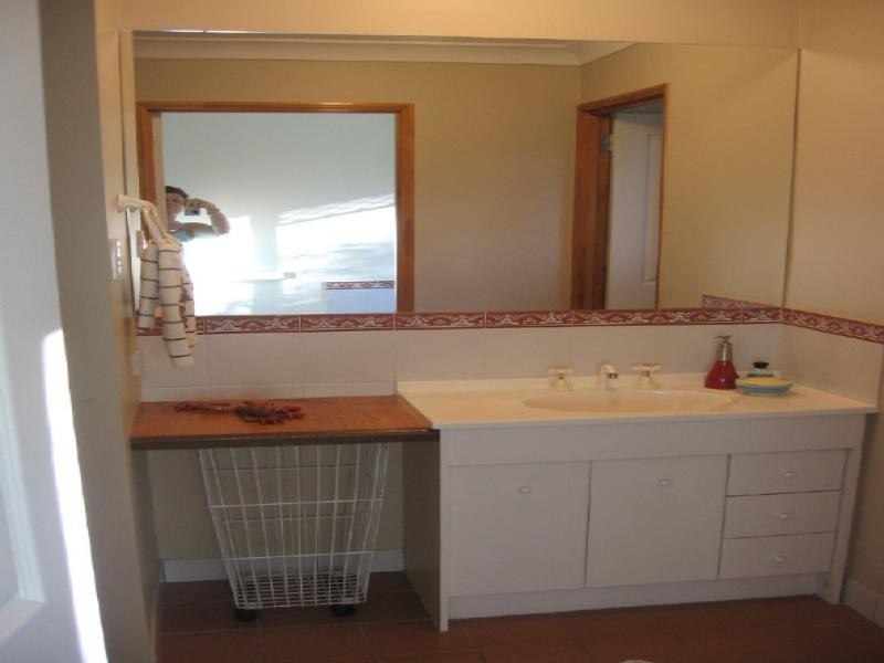 Kensington Grove QLD 4341