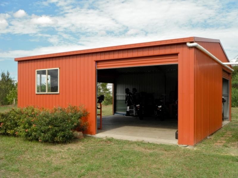 4 Hughes Road, Plainland QLD 4341