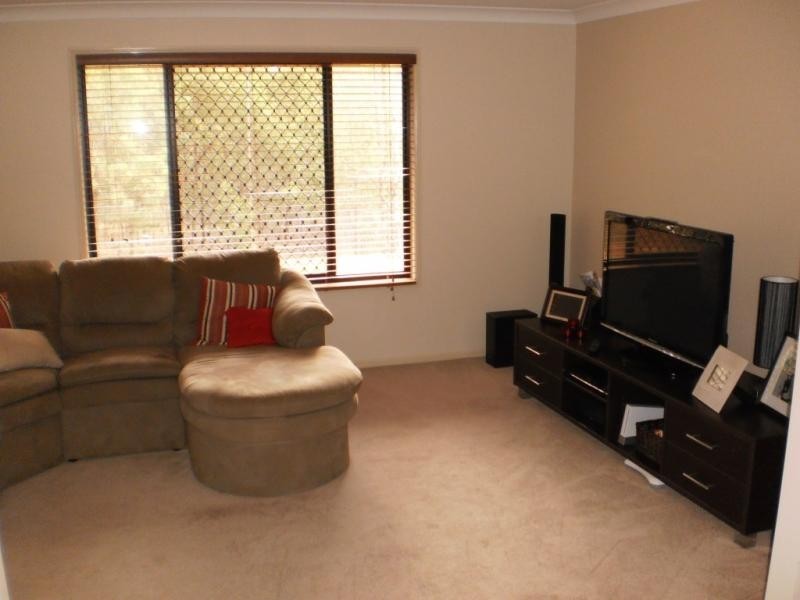 Kensington Grove QLD 4341