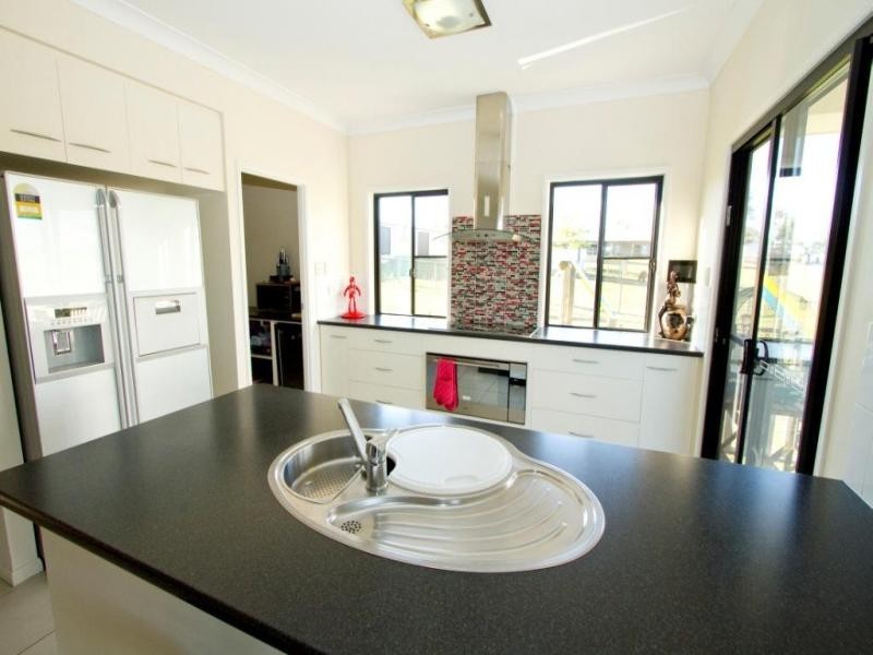 Hatton Vale QLD 4341