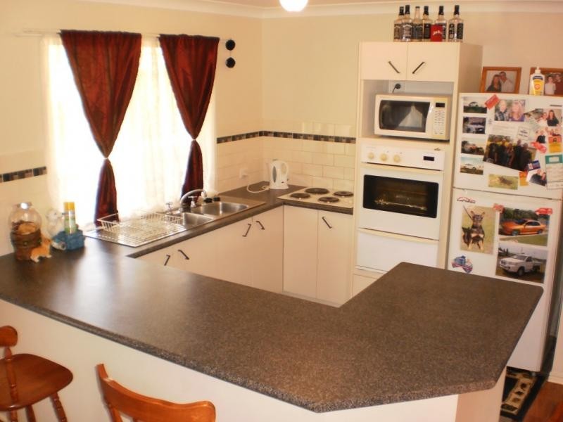 Adare QLD 4343