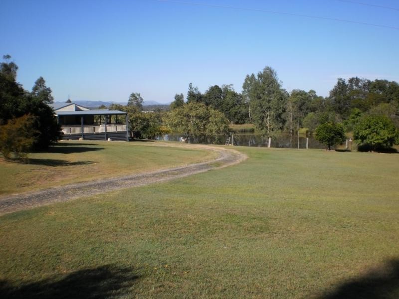 Adare QLD 4343