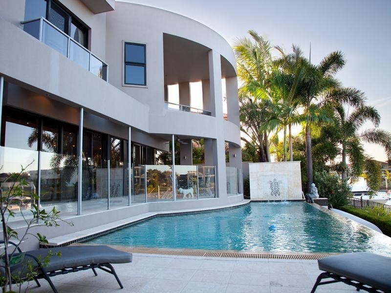 2163 BEAUFORT WAY, Hope Island QLD 4212