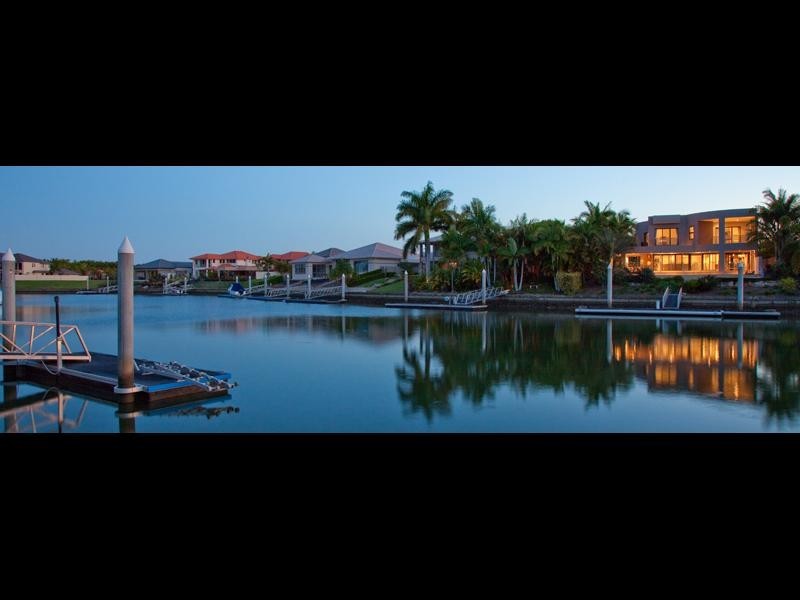 2163 BEAUFORT WAY, Hope Island QLD 4212