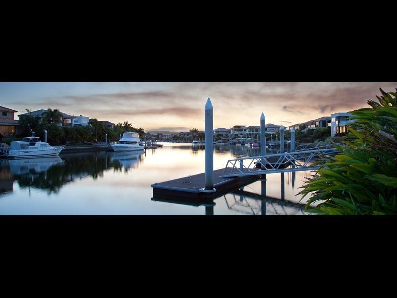 2163 BEAUFORT WAY, Hope Island QLD 4212