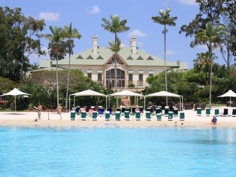 3028 FOREST HILLS DRIVE, Sanctuary Cove QLD 4212