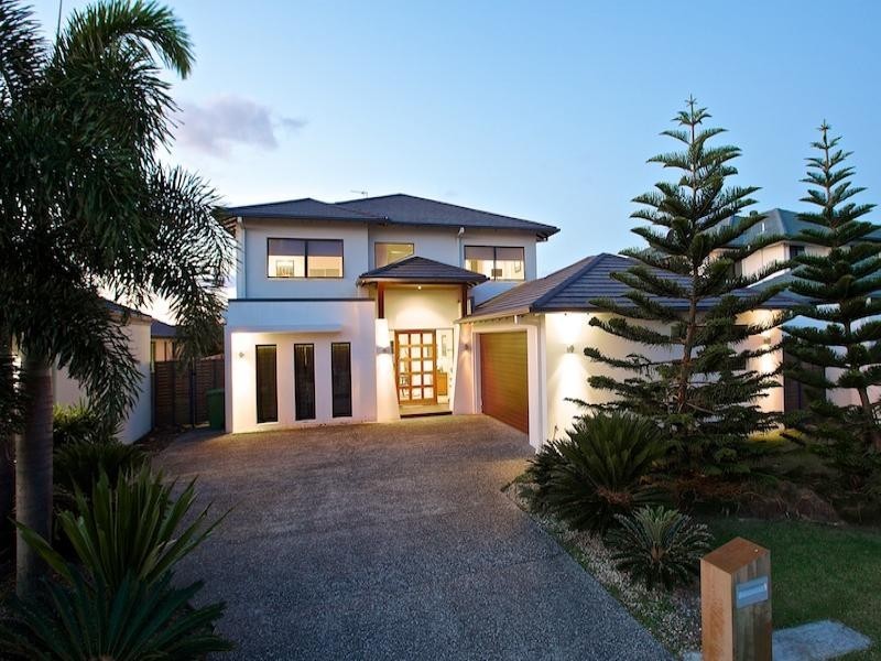 37 TEMPLE ISLAND CIRCUIT, Oxenford QLD 4210