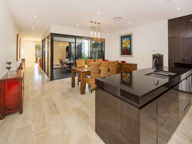 2505 THE ESTATE, Sanctuary Cove QLD 4212