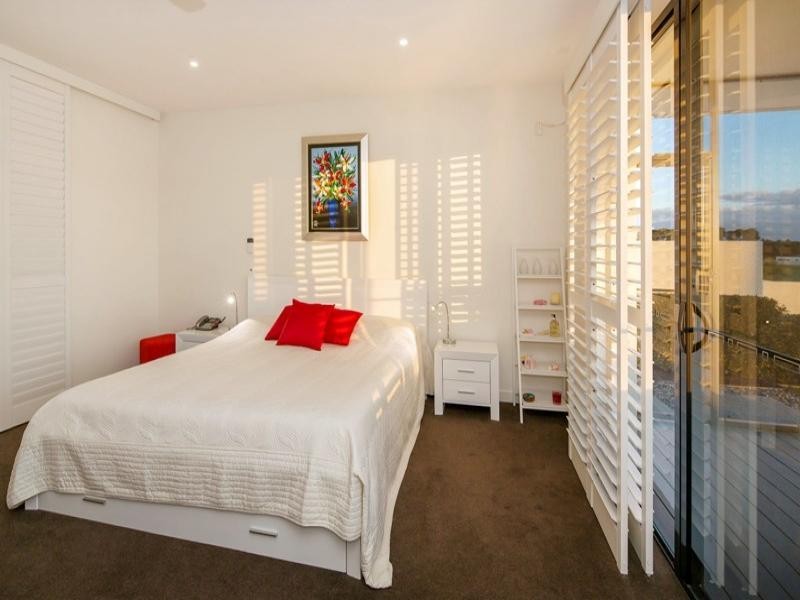 2505 THE ESTATE, Sanctuary Cove QLD 4212