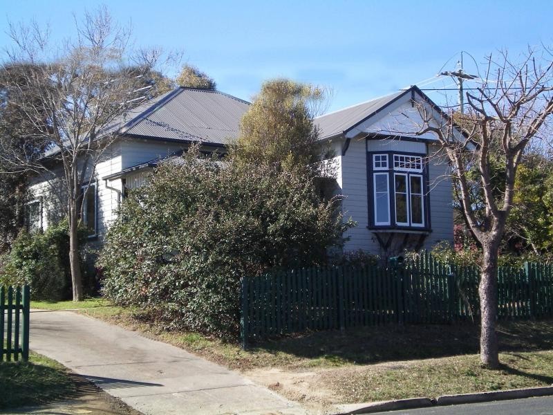 217 Erskine Street, Armidale NSW 2350