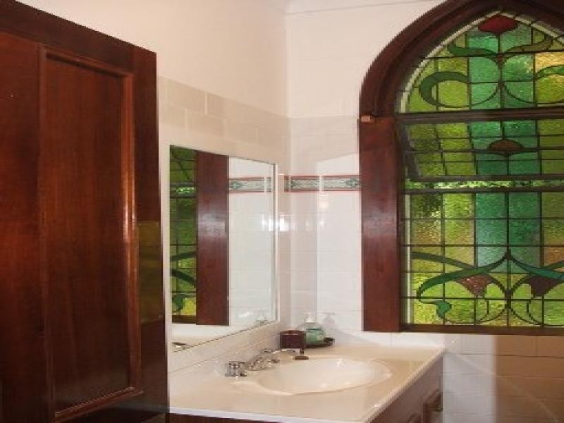 4 Uralla Rd, Armidale NSW 2350