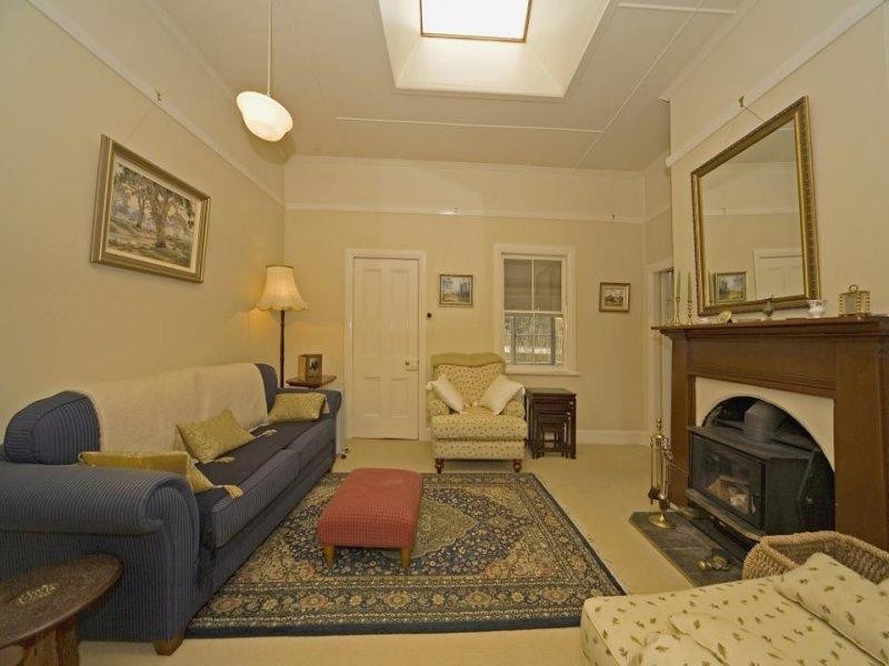 159 Mossman Street, Armidale NSW 2350