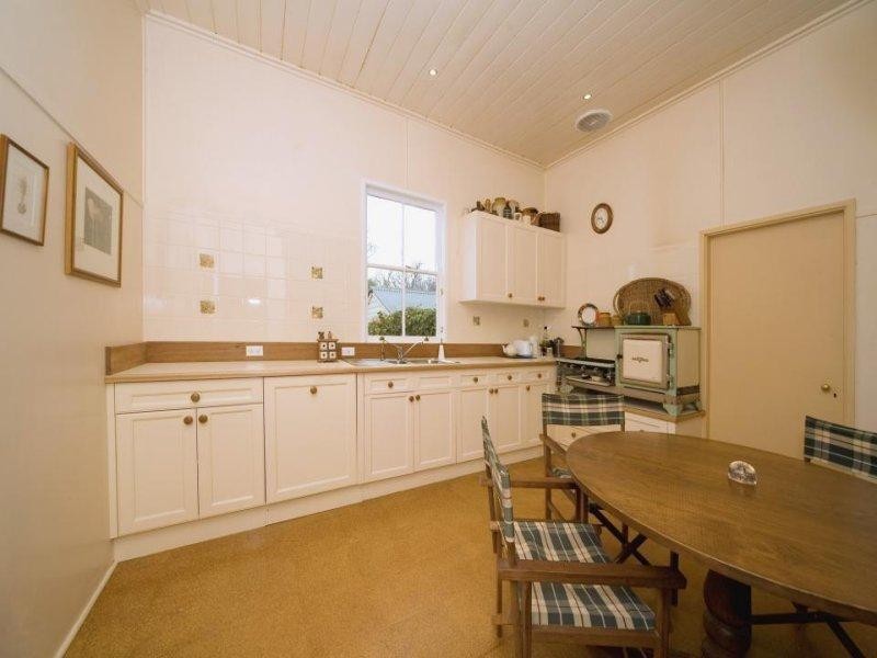 159 Mossman Street, Armidale NSW 2350