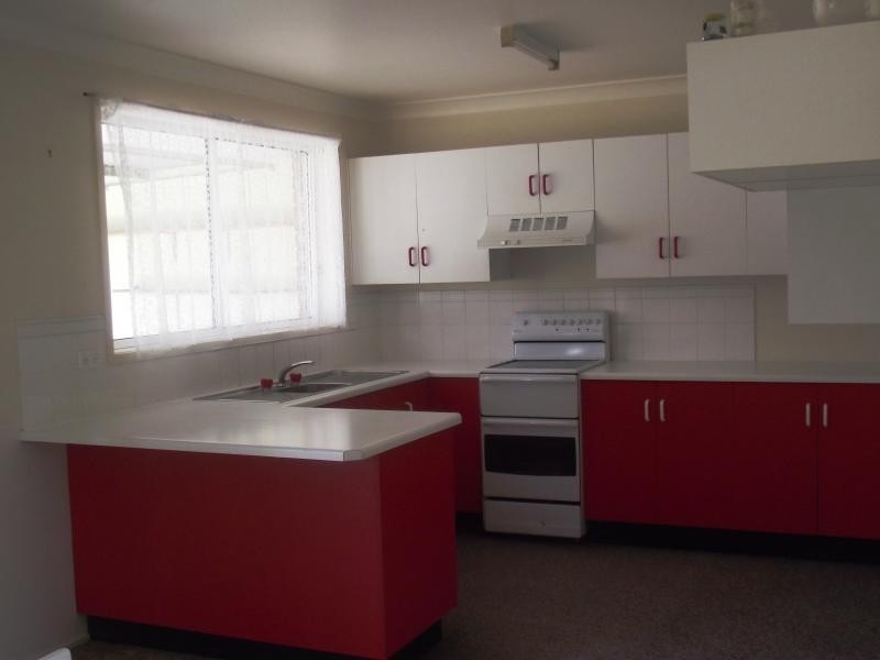 33 Centennial Close, Armidale NSW 2350