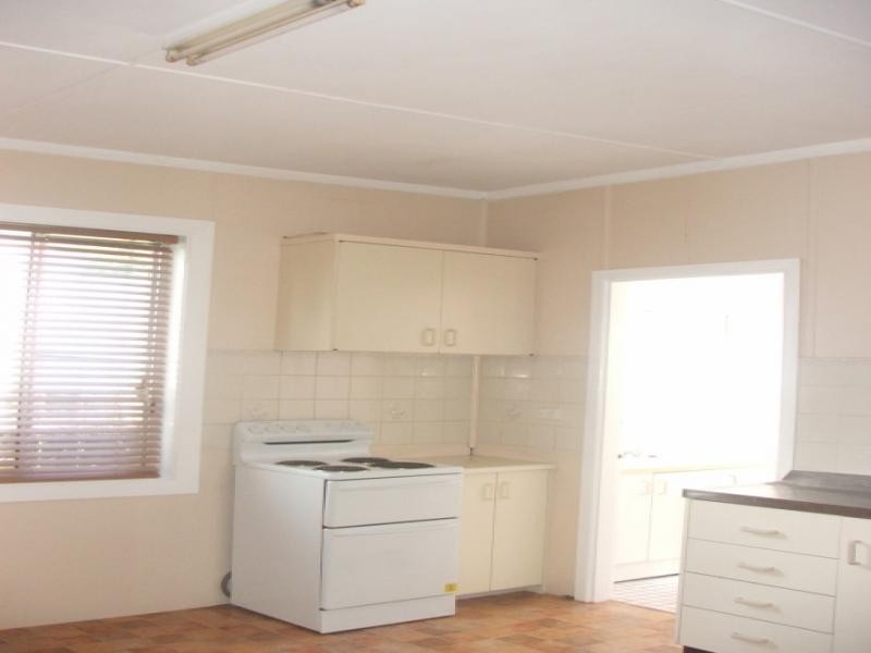 144 Taylor Street, Armidale NSW 2350