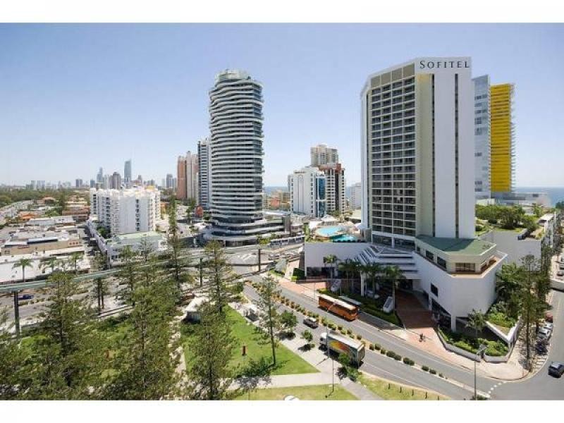 Broadbeach QLD 4218